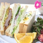 Cafe Furu Furu - 