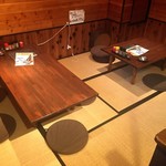 Sakaki Hon Ten - ゆっくりくつろぎながらや、ワイワイ宴会もできるお座敷です。