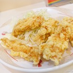 Gyoza no Osho Kokubuten - 2017年5月　からあげ【550円】本家と比べるとボリュームがないような…