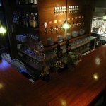 CRAFT BEER DINING eni-bru - 店内・上部より