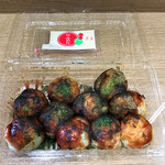 Drive-in Kawara Takoyaki - たこやき10個300円