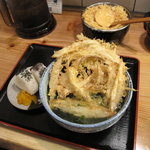 Udon Wasuke Hon Ten - わかめごぼう