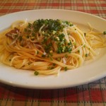 イタリア食堂グランデ - しらすと青ネギのペペロンチーノスパゲティー