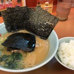 ラーメン山岡家 - 醤油ラーメン＋海苔＋半ライス