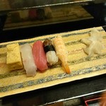 Hide Zushi - 