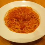 Capricciosa Pizza & Buffet Ionmoru Takanohara Ten - トマトとニンニクのスパゲティ