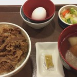 Sukiya Nigo Tahara Ten - 牛丼並 350円  おでん3点セット 330円