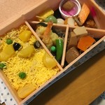 懐石料理 青山 - 栗めし 1250円→200円引き(19時頃購入)