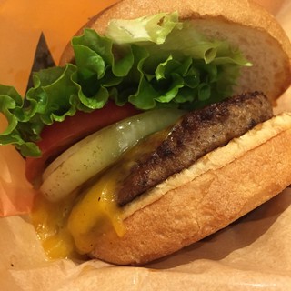 Freshness Burger Mitaka Minamiguchi Ten - 