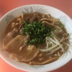 ラーメン 優香 - 肉増しラーメン640円
