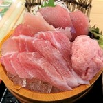 Mekiki no Ginji Kanayama Minamiguchi Ekimae Ten - まぐろ定食　１０５０円