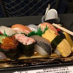 Seafood Uogashi Kanazawa Eki Ten - ¥1000の3割引き