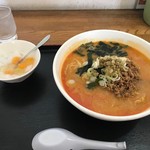 中華料理 皇華 - 料理写真:タンタン麺・杏仁豆腐付