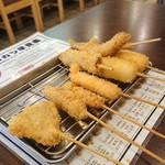 Shinsekai Kushikatsu Ittoku Shinsekai Ten - 