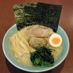 Ramen Ichiba - 『節豚骨らーめん』　和風魚介豚骨でこちらもやみつきになる一品です。