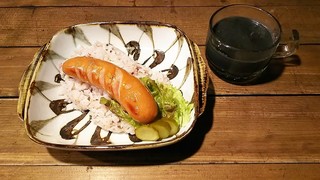 Ookami no Onaka - オオカミの黒カレー（880円）