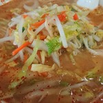 Eitaro - 味噌ベトコンラーメン  ニンニクがクセになる