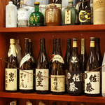 Private rooms Washoku Hotaru Kitashinchi Ekimae Ten - 芋、麦、米、栗…など焼酎は100種類！