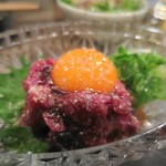 dining 39 - 馬肉ユッケ