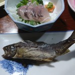 民宿ふじや - 岩魚の塩焼きと刺身