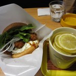 Freshness Burger Machiya Ten - 