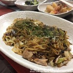 Okonomiyaki Izakaya Teppanyaki Ton Q - 焼きそば