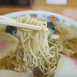 独特な麺です