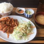 舞洲食堂 - B500円