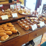 BAKERY HOUSE Donkey - 店内１。