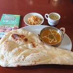 Curry Nan House - チキンカレーセット