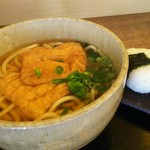 ひら川 頓珍館 - きつねうどんとおにぎり