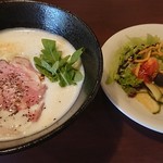 Cucina Tei Toripaitan Ramen to Goukai na Izakaya Ryori & Nabe Honmachi Awaza - 