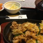 萬牛 - ・とり炒め定食