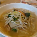 Gusto Funabashi Miyamoto Ten - １日分の野菜のベジ塩タンメン♪