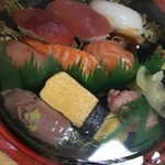 Sushi Jotou! Yokohama Izumi Ten - 上 1人前 10貫
                      (税込972円)