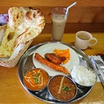 India Nepal Restaurant Shizen - タンドリーセット(税込1190円)