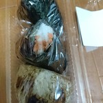 Onigiri Batake Harebare Fukuoka Mitsukoshi Ten - 