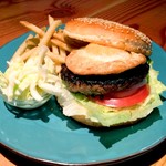 BAN BURGER Ginza Hacchobori - 