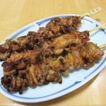 FamilyMart Kaida Fuchu Honmachi Ten - 炭火焼きとり（ハラミタレ・ももタレ・かわタレ）