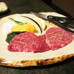 Sumibi Yakiniku Yonezawa Tei Uozu Ten - ヒレ。3013円