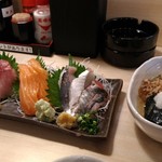 Sushi Izakaya Yatai Zushi Toshimaen Ekimaecho - 