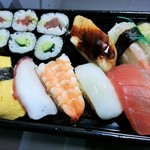 Sushi Yoshi Take Toyo Ten - 並寿司　630円