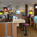 Sukiya Matsubara Minamishinmachi Ten - 店内。