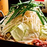 Taishu Izakaya ★ Shinsekai Motsu-nabe Ya Fc Fukushima Ten - モツ×ピリ辛のスタミナ食！【もつ鉄板焼き】