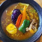 Soup Curry House Shippo Yahaba Ten - グリルドチキンカレー(黒糖入り)辛さ30のカレーアップ