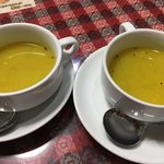 Indian Dinning Cafe Mataa Shimonakano Ten - 最初に提供されたスープ。
      サービスなのかな？