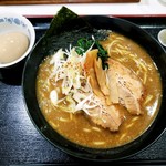 Shi Geki Ya - Si激Ya醤油ラーメンとトッピングの味玉　お口直しのゼリー