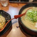 Ramen Senmon Ten Menraku - 