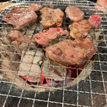 Shichirin Yakiniku Anan Sangenchaya Ten - 