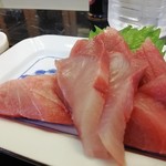 Sashimi Dokoro Senmi - はまち～～～